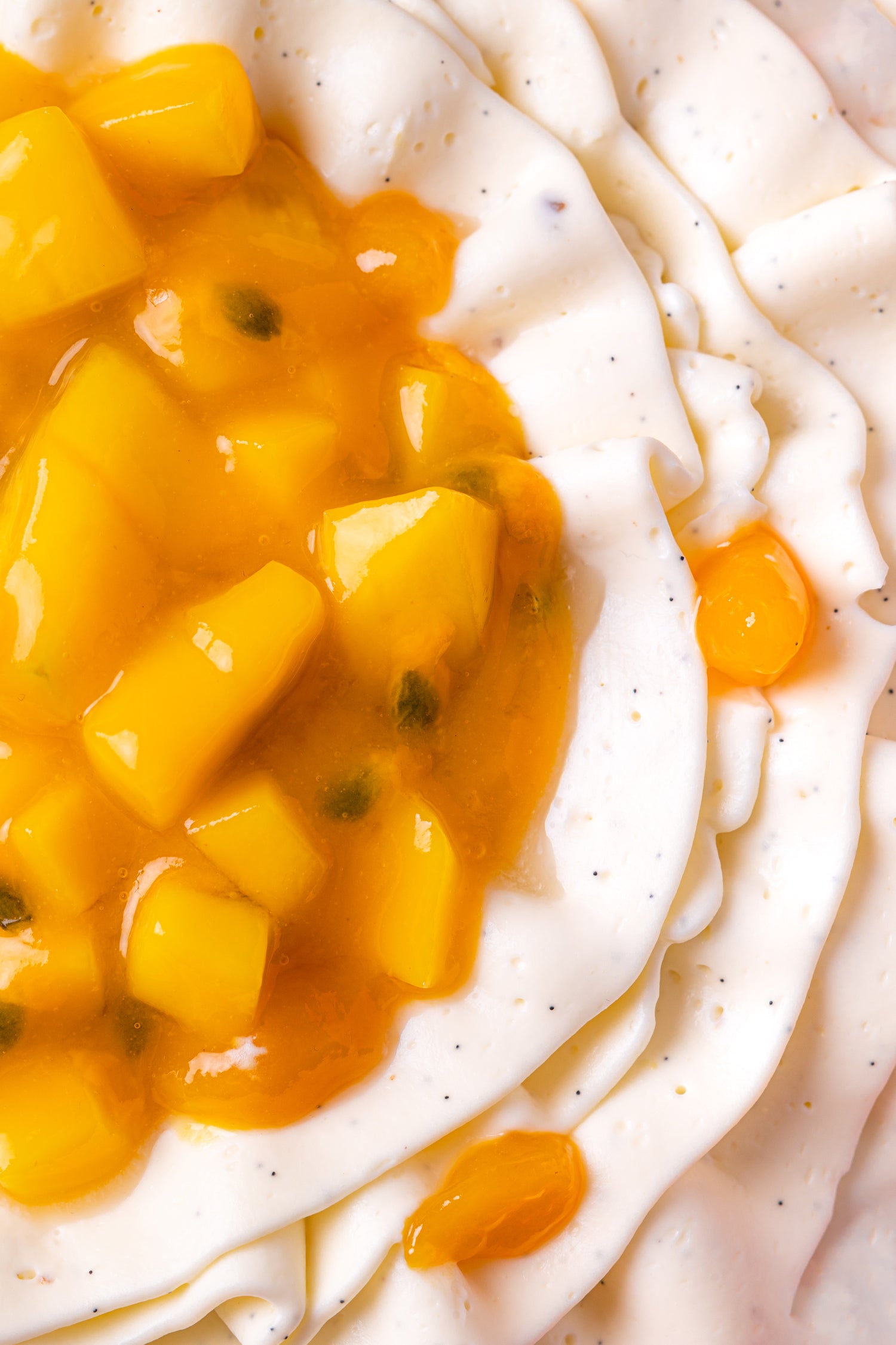 Tarte vanille mangue passion, sucre rousse