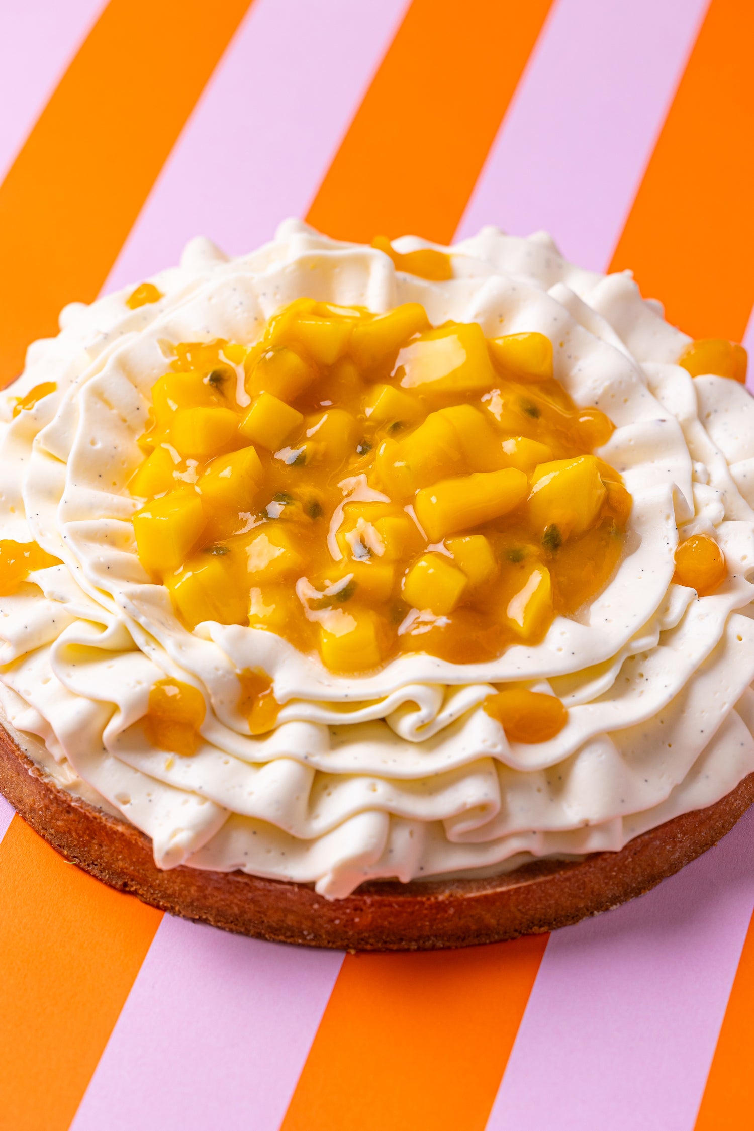 Tarte vanille mangue passion, sucre rousse